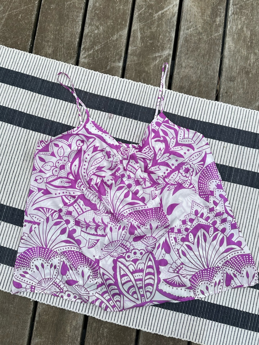 Banana Republic Purple and White Floral Blouse
